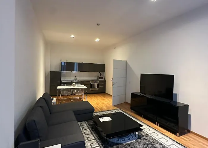 Al Nafurah 4* Münih