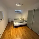 Ξενοδοχείο με διαμερίσματα Al Nafurah
