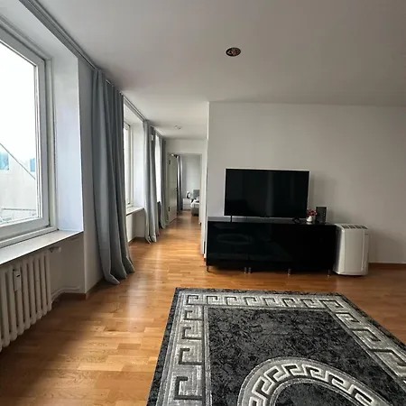 Al Nafurah Apartahotel Múnich