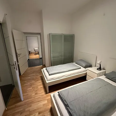 Al Nafurah شقة فندقية 4*
